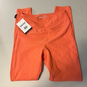 NWT SoiLL Climbing Active Jeans